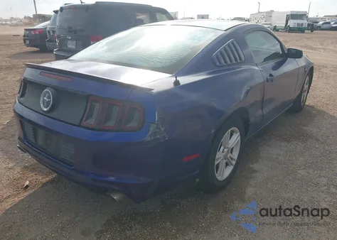 2014 Ford Mustang V6 z USA, uszkodzony, nr VIN 1ZVBP8AM2E5259004